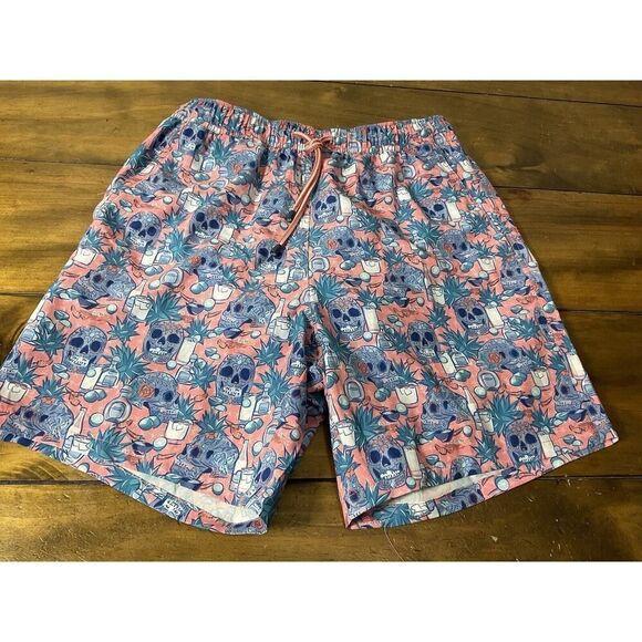Peter Millar Swim Trunks Crown Ranch Water Skulls Print Size Small NWT - Picture 1 of 13